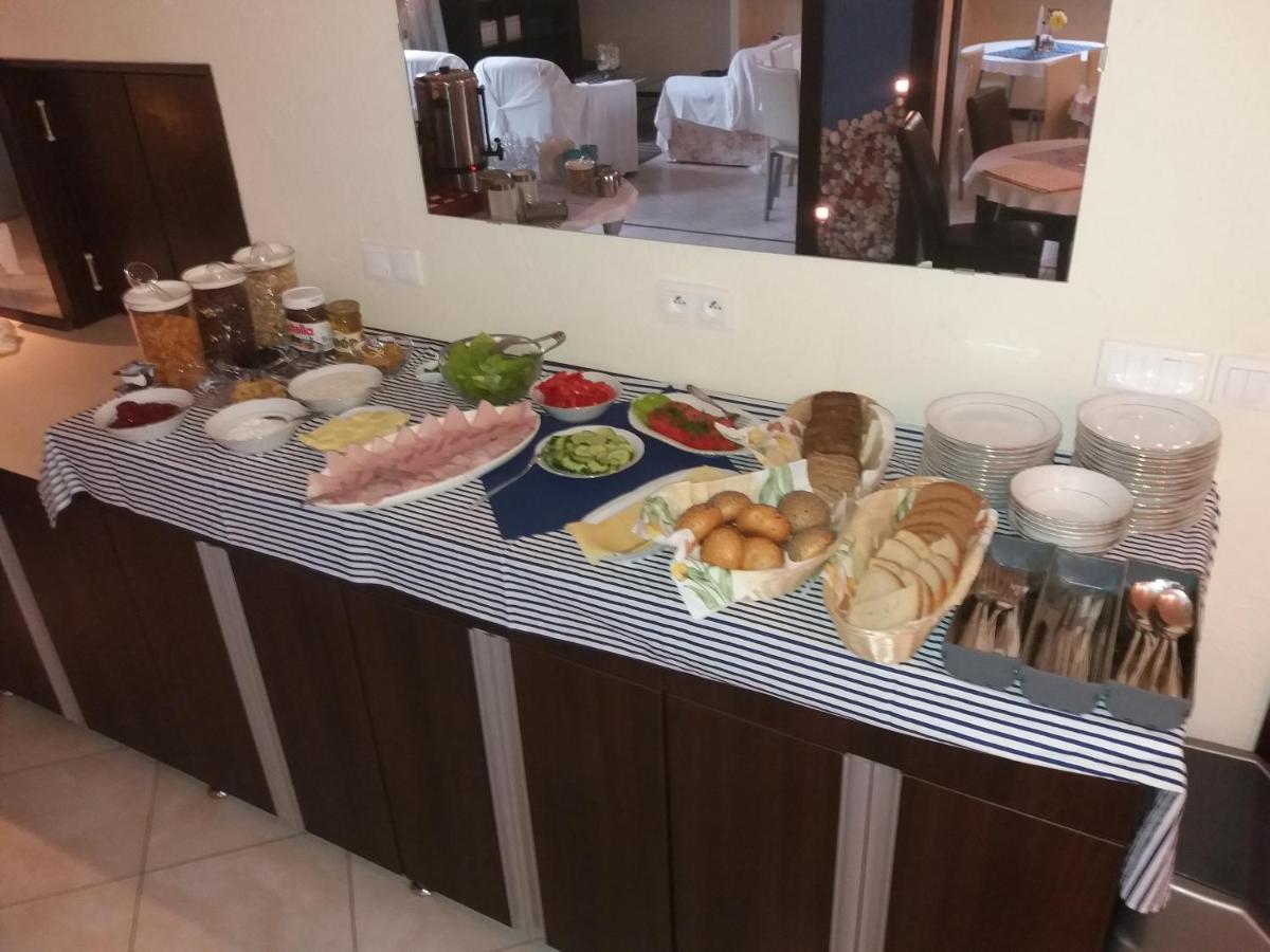 Na Fali Pokoje Goscinne Łeba Extérieur photo