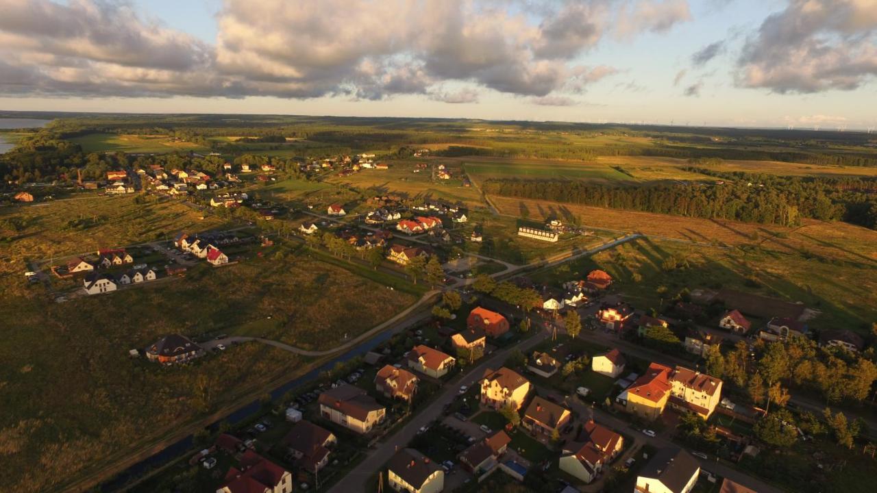 Na Fali Pokoje Goscinne Łeba Extérieur photo