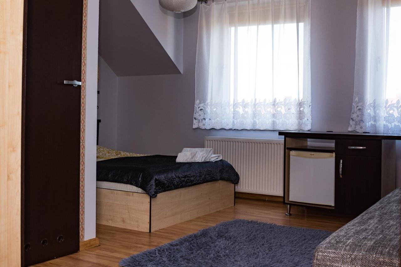 Na Fali Pokoje Goscinne Łeba Extérieur photo